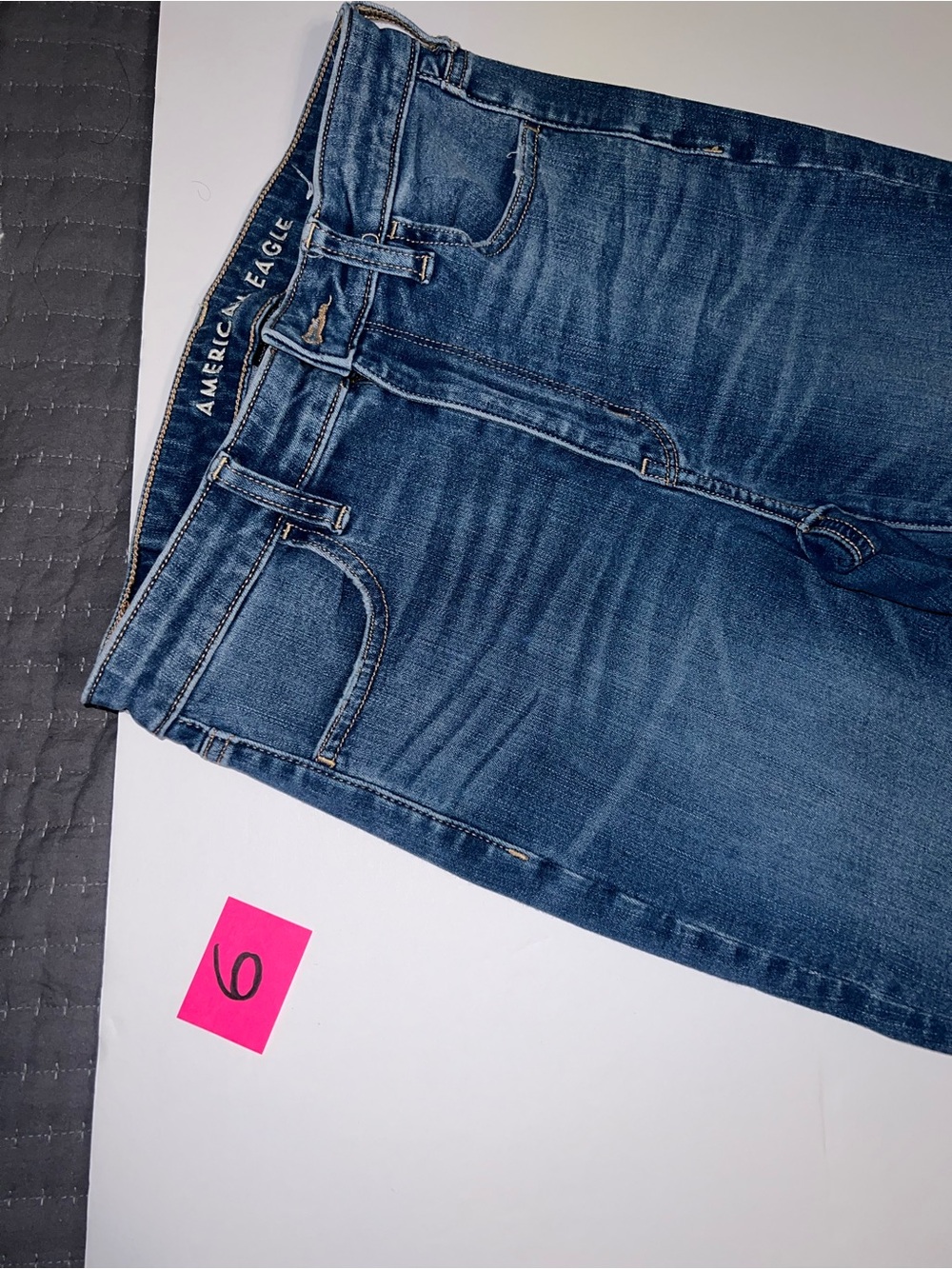 American Eagle Outfitters Women's Dark Wash Straight Leg Jeans